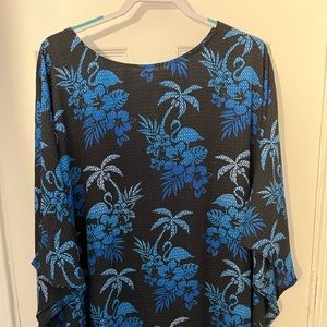 Women’s black and  blue floral blouse